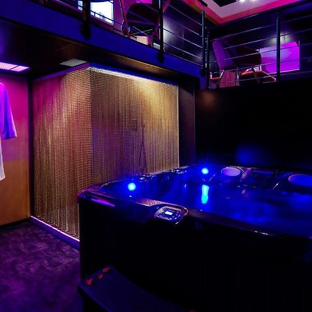 Mieuxqualhotel Jacuzzi Privatif Love Room 波尔多 外观 照片